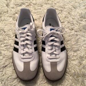 Women’s Size 11 Adidas Samba
